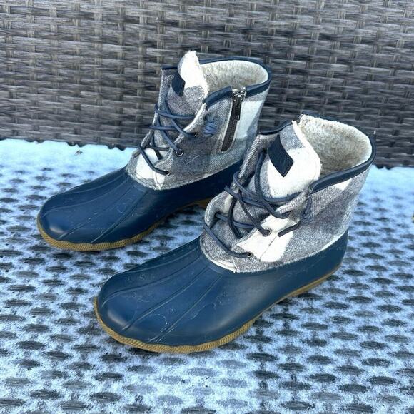Sperry Women’s Saltwater Buffalo Check Duck Boots Size 9 Navy Plaid - Picture 3 of 11
